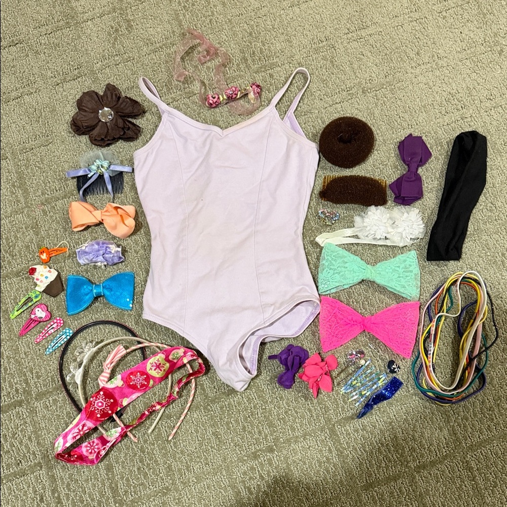 Capezio Light Purple Leotard Girls Size Medium & Hair Accessories for Dance!